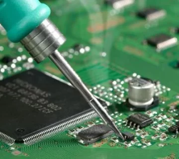 مونتاژ برد الکترونیکی