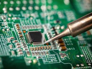 مونتاژ برد الکترونیکی